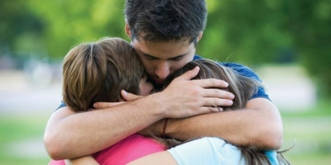 7 Tanda Keluargamu Menjadi Toxic, Perhatikan saat Mereka Mulai Bertindak Seperti ini