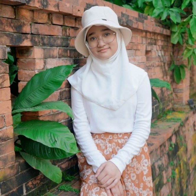 Ini 8 Potret Aisha Hakim, Putri Sulung Irfan Hakim yang Jago Berkuda