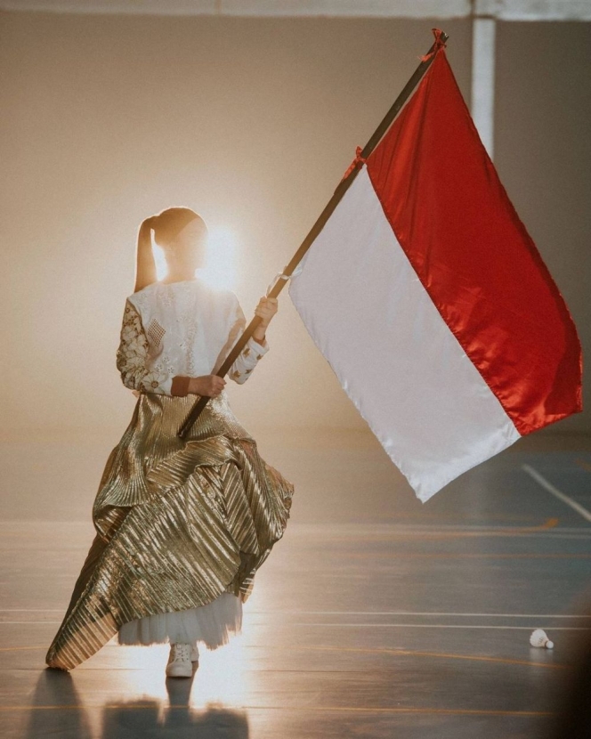 Deretan Pemotretan Selebriti Bertema Kemerdekaan Indonesia, Kostumnya Serba Merah Putih!