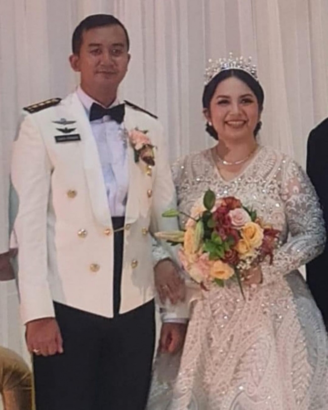 Dinikahi Seorang TNI AD, Begini Potret Pernikahan Joy Tobing yang Siap Jadi Ibu Persit!