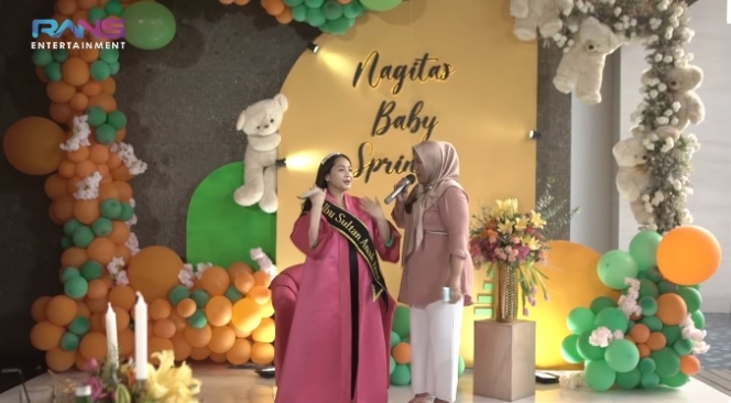 8 Momen Perayaan Baby Sprinkle Nagita Slavina, Menangis Haru Dapat Kejutan dari Keluarga 