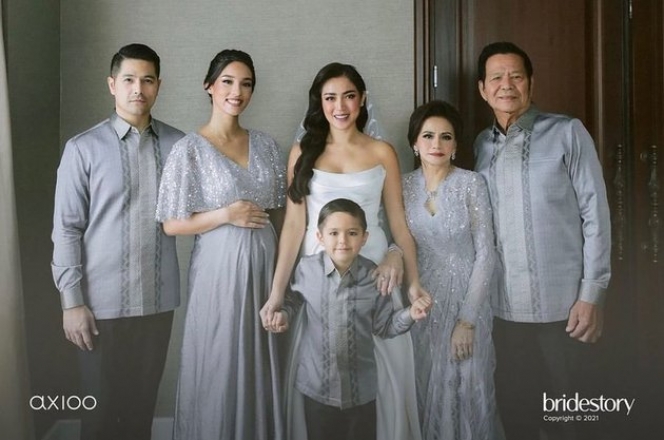 Ini Penampilan Vanessa Lima Istri Erick Iskandar di Pernikahan Jessica Iskandar, Pamer Baby Bumb!