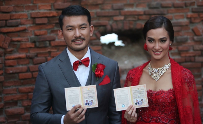 Deretan Pernikahan Selebriti Ini Diberi Mahar Murah, Ada yang Cuman Rp 2.000!
