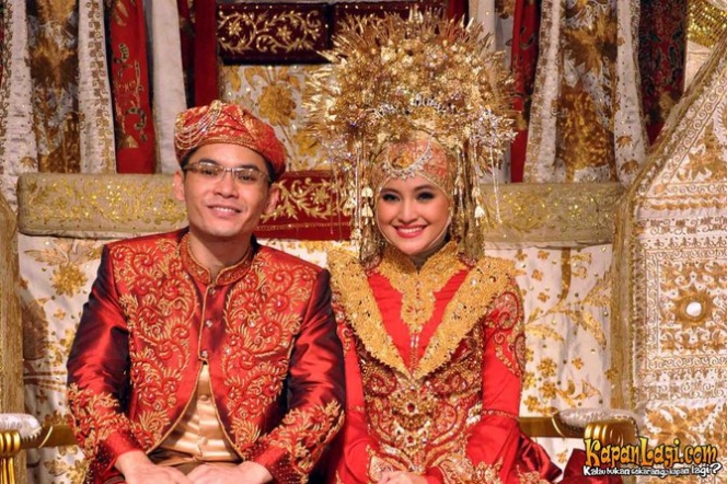 Deretan Pernikahan Mewah Para Artis yang Berujung Pisah, Reza DA Cuman 5 Bulan