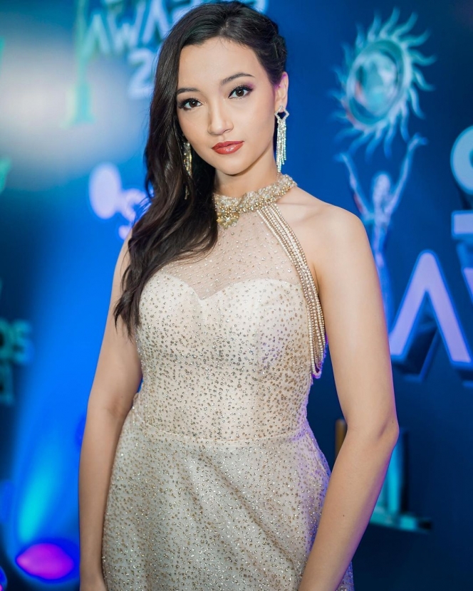 Pesona Megan Domani saat Hadiri SCTV Awards, Cantik Banget loh!