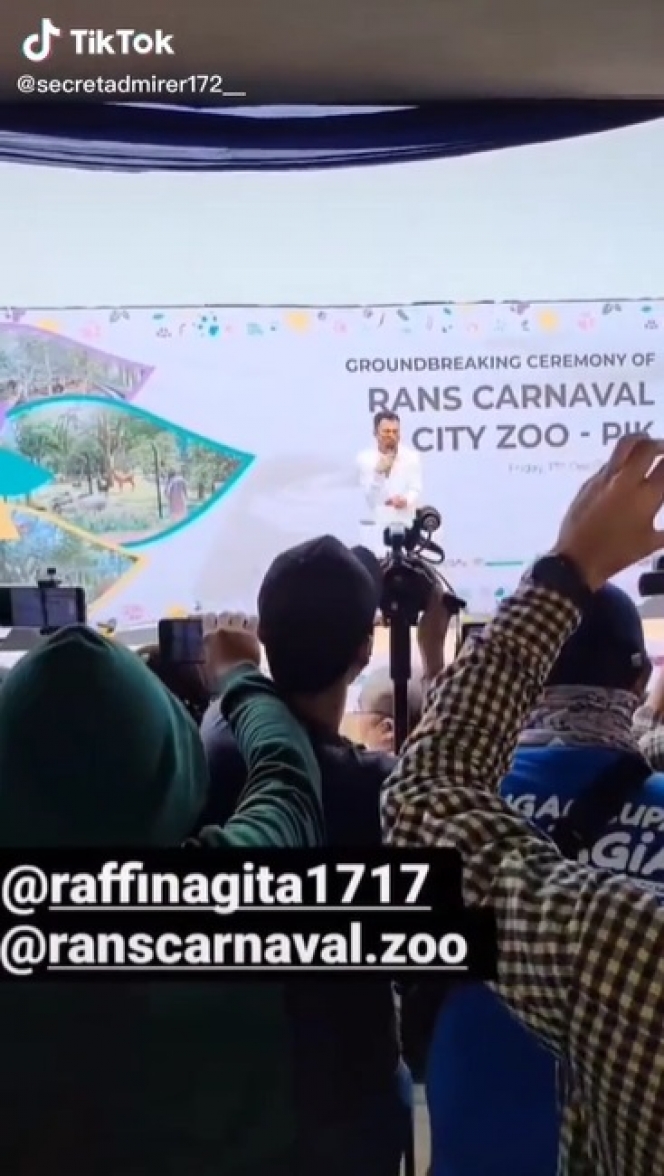 Hadiah Buat Rafathar dan Rayyanza, Berikut 6 Potret Raffi Ahmad Resmikan RANS Carnaval City Zoo