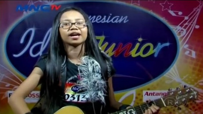 7 Potret Mayang Luciana saat Ikuti Ajang Indonesian Idol Junior yang Tampil nge-Rock Abis!