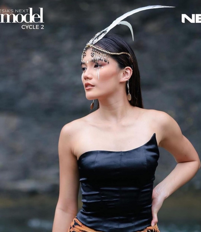 Ini Gaya Pemotretan Finalis Indonesian Next Top Model dengan Tema Etnik dan Buas