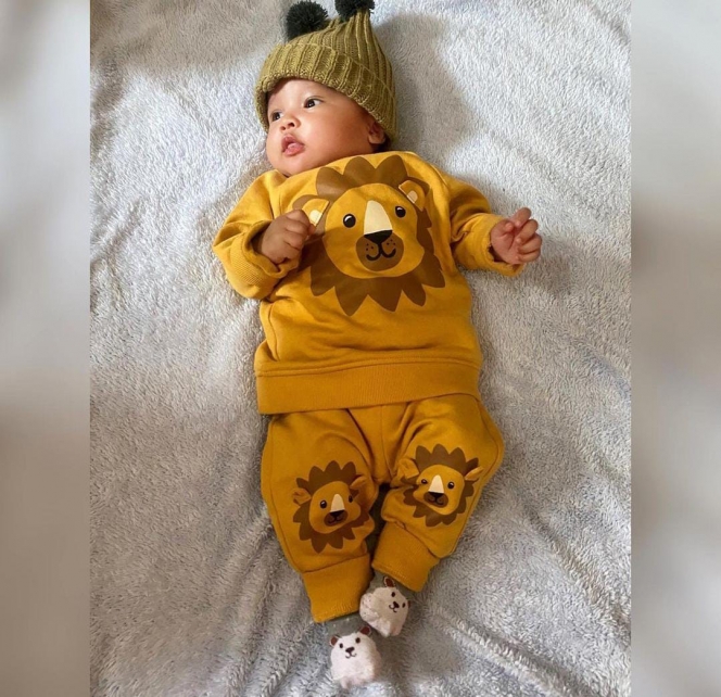 Baru Diungkap, Ini 10 Potret Gemas Baby Al Fatih Anak Bungsu Daus Mini yang Sempat Disembunyikan