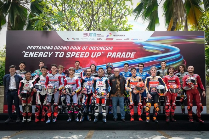 Potret Para Rider MotoGP Hebohkan Ibukota Jakarta dengan Parade Keliling Bundaran HI