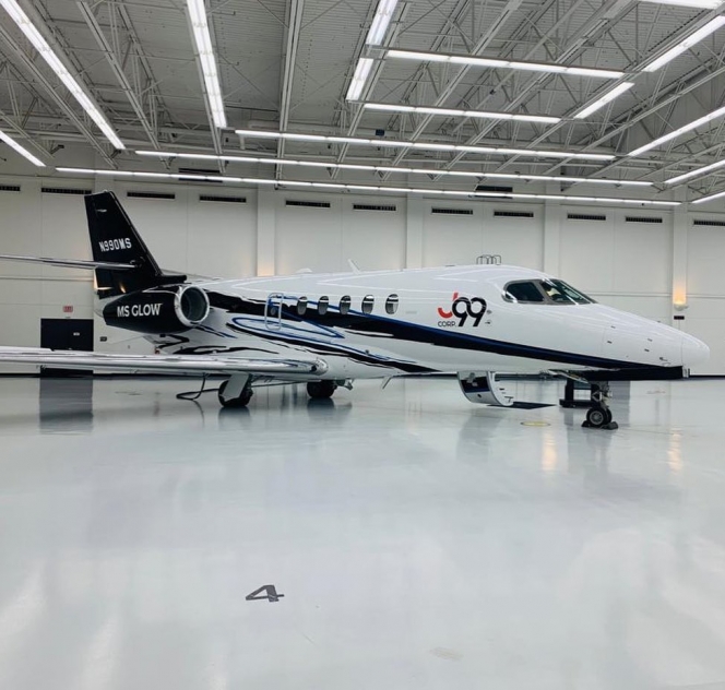 10 Potret Jet Pribadi Juragan 99 yang Sempat Dipamerkan dan Harganya Mencapai Ratusan Miliar, Baru Diakui Hanya Kontrak