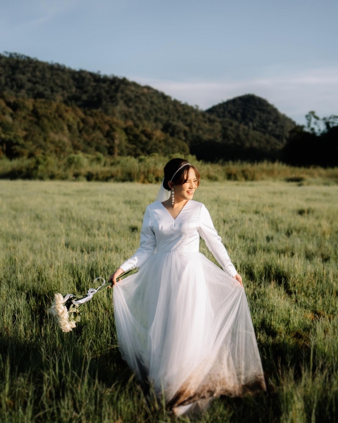 10 Pose Prewedding Pesinetron Masayu Clara dan Qausar Harta dengan Tema Korean Style