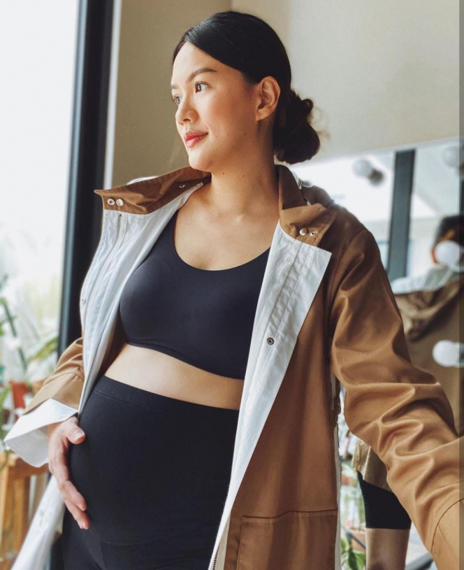 Dinanti 4 Tahun Ini Potret Baby Bump Deasy Priscilla Istri Marcel Chandrawinata, Calon Sepupu Nadi Djiwa!