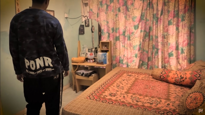 Penuh Kenangan, Ini 8 Potret Rumah Masa Kecil Baim Wong di Purwakarta yang Sederhana 