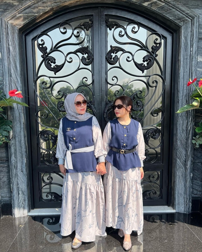 7 Gaya Prilly Latuconsina Rayakan Idul Fitri dengan Berbagai Koleksi Dress Sampai Hari Ke-4