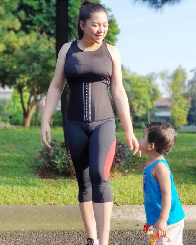 Vicky Shu Turun Berat Badan 25kg, Makin Pede Kini Langsing Singset