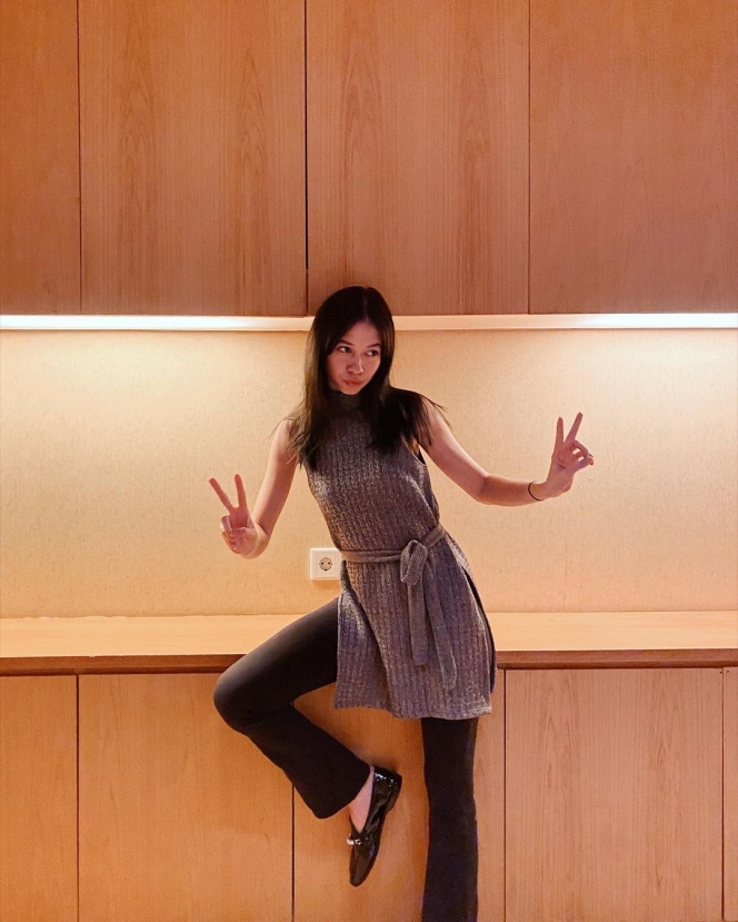 Masih Betah Menjomblo, Ini 8 Potret Yuki Kato yang Makin Cantik Menawan dan Stylish!