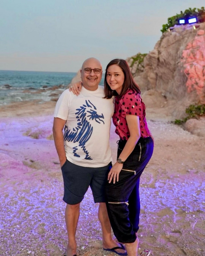 Honeymoon Terus, Ini Potret Maia Estianty dan Irwan Mussry Liburan Berdua ke Meksiko