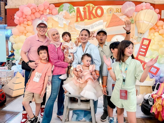 Kumpulan Foto Perayaan Ulang Tahun Baby Aiko, Anak Bungsu Wendi Cagur yang Masuki Usia 1 Tahun