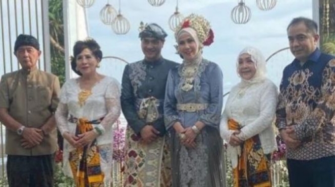 8 Artis Laki-Laki Ini Bikin Heboh Seluruh Indonesia, Usai Umumkan Pernikahan Secara Tiba-Tiba