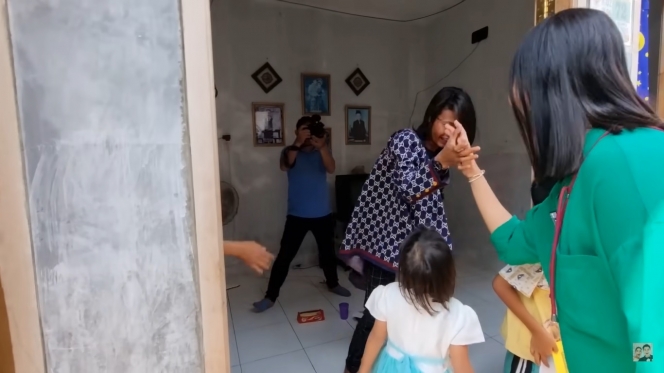 Terkenal Jadi Artis Citayam Fashion Week, Ini 7 Potret Rumah Bonge yang Sederhana di Cilebut