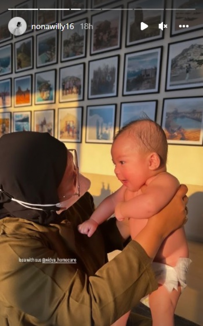 Potret Baby Izz Akhirnya Pulang ke Indonesia Bareng Nikita Willy, Asik Jalan-Jalan hingga Dipijat Oma