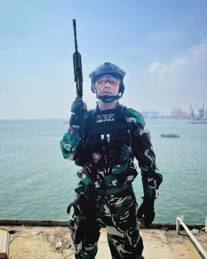 10 Potret Riza Syah jadi Prajurit di Sinetron Bitang Samudra, Totalitas Latihan Bareng Pasukan KOPASKA