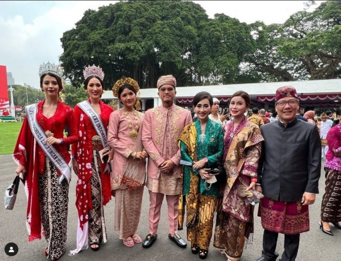Disanding Kaesang, 10 Potret Erina Gudono Hadiri Upacara Hari Kemerdekaan di Istana Negara