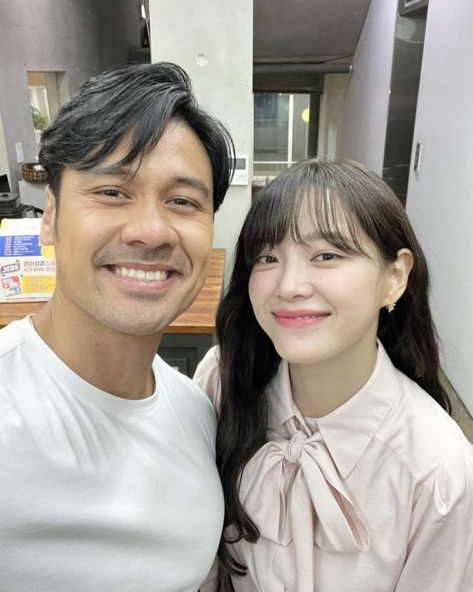 Bakal Ada Project Bersama, Ini Potret Pertemuan Chicco Jerikho dan Aktris Korea Kim Se Jeong