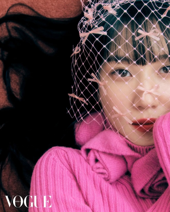 10 Potret Park Eun Bin Tampil Memukau di Majalah Vogue Korea Terbaru, Cantiknya Maksimal!