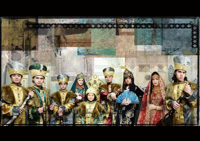 11 Potret Kebersamaan Mulan Jameela dan Ahmad Dhani dengan ke-7 Anaknya, Wajahnya Good Looking Semua!