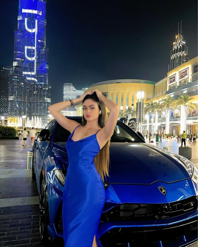 12 Potret Jeniver Challita Fans Cantik Timnas Arab Saudi yang Viral, Bikin Netizen Auto Ngajak Taaruf