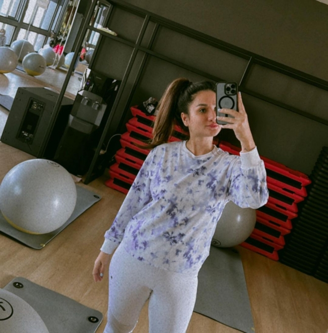 Miliki Body Goals yang Bikin Iri, Ini 10 Potret Tengku Dewi Putri Istri Andrew Andhika saat Olahraga
