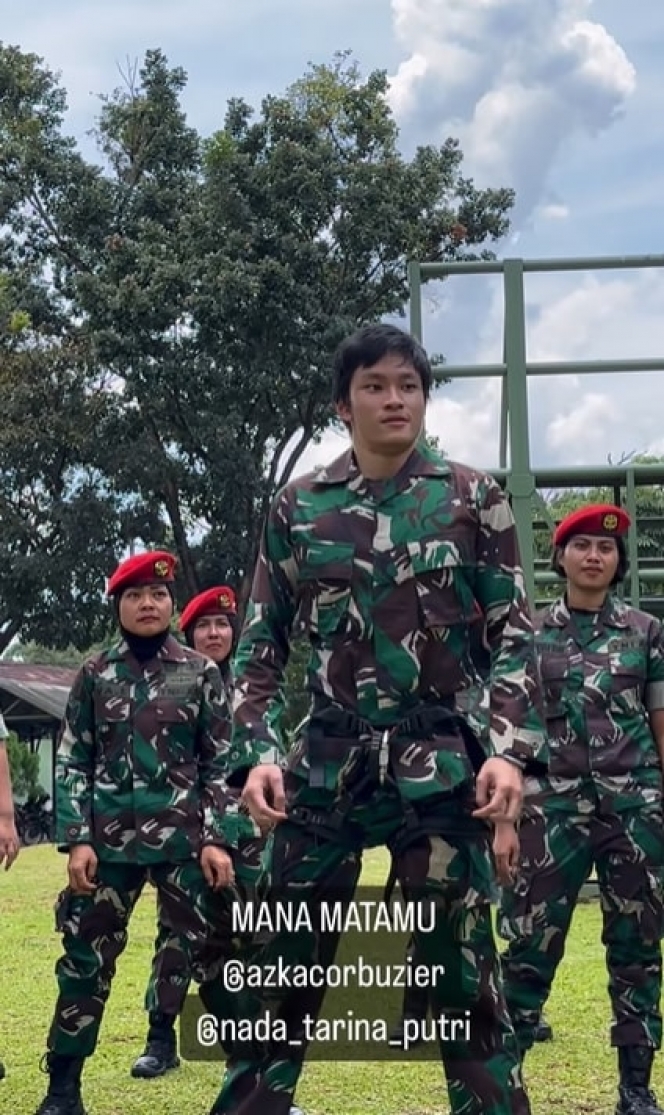 7 Potret Azka Corbuzier Kenakan Seragam TNI Tampil Gagah dan Macho, Netizen Dukung Masuk Akmil