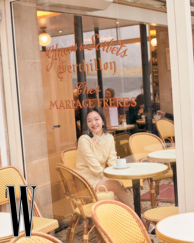 Jalani Pemotretan di Paris, Penampilan Anggun Kim Go Eun Ramai Diperbincangkan Netizen