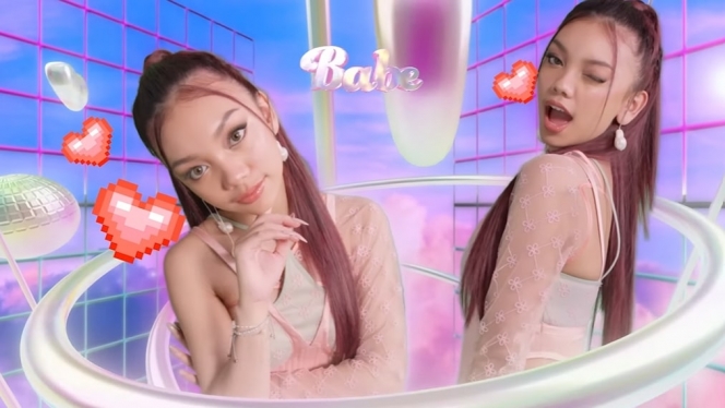 Potret Naura Ayu di Video Klip Remake Lagu Cinta yang Dipopulerkan Vina Panduwinata, Vibesnya Jadul Banget!