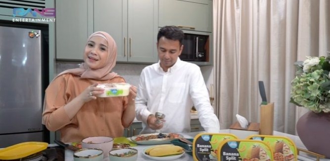 10 Potret Nagita Slavina Berhijab di Acara Kajirans, Bikin Raffi Ahmad Sampai Salting lho!