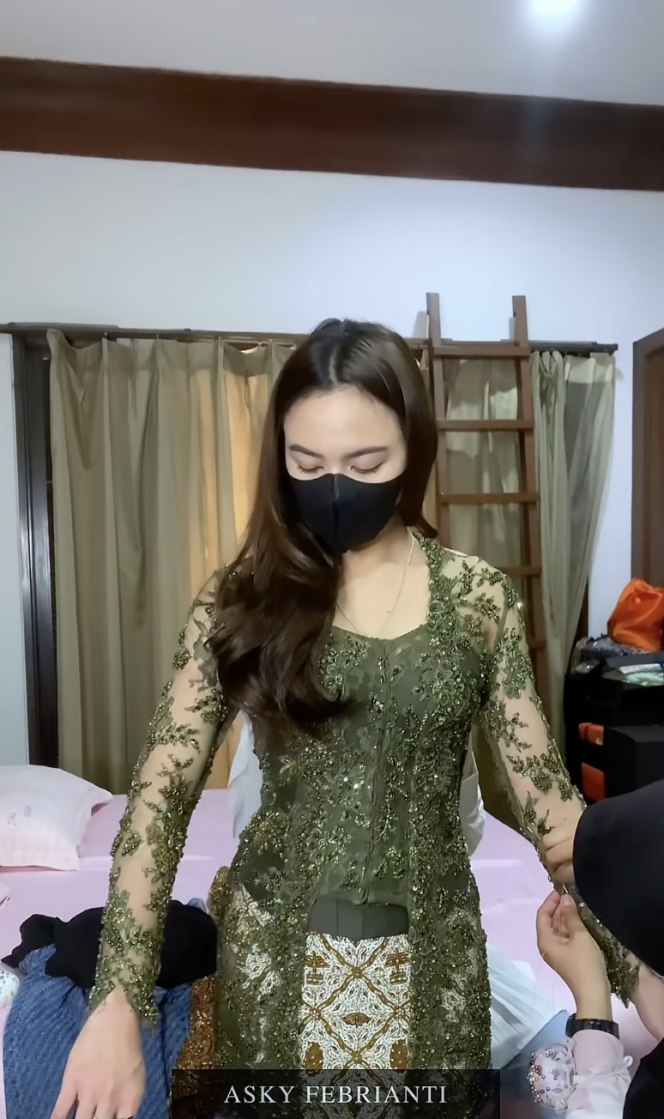 Deg-degan Banget, Ini 10 Momen Rizky Febian dan Mahalini Fitting Baju Lamaran yang Akhirnya Diungkap