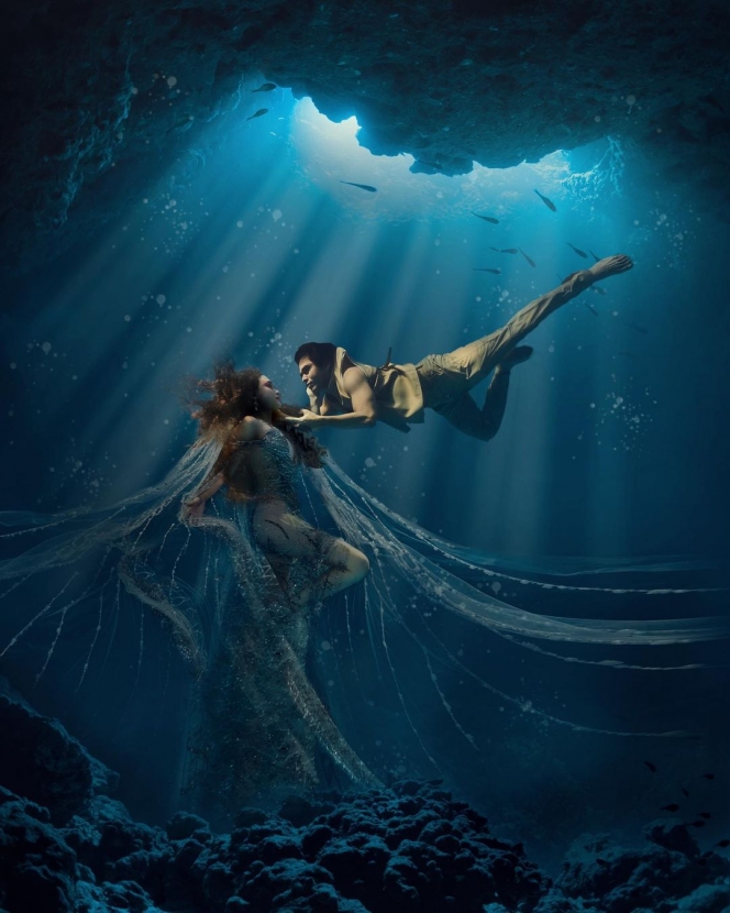 Deretan Pemotretan Bawah Air Titi Dj, Naura Ayu dan Sejumlah Artis Lainnya untuk Sambut Film The Little Mermaid 