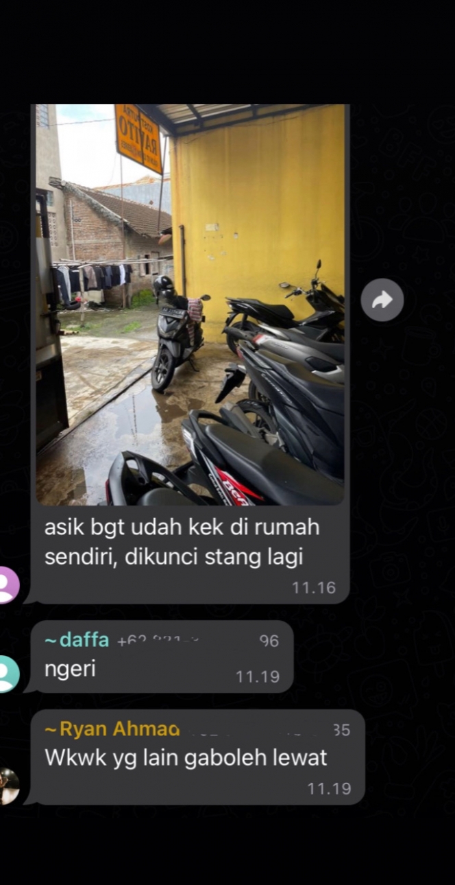 12 Screenshot dari Grup Chat Kos Cowok, Nomor 1 Kocak Banget! 