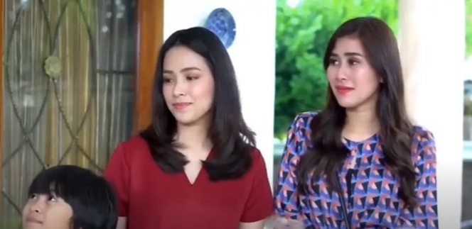 7 Potret Lady Nayoan dan Syahnaz Sadiqah yang Pernah Satu Frame di FTV, Masih Akrab Banget!