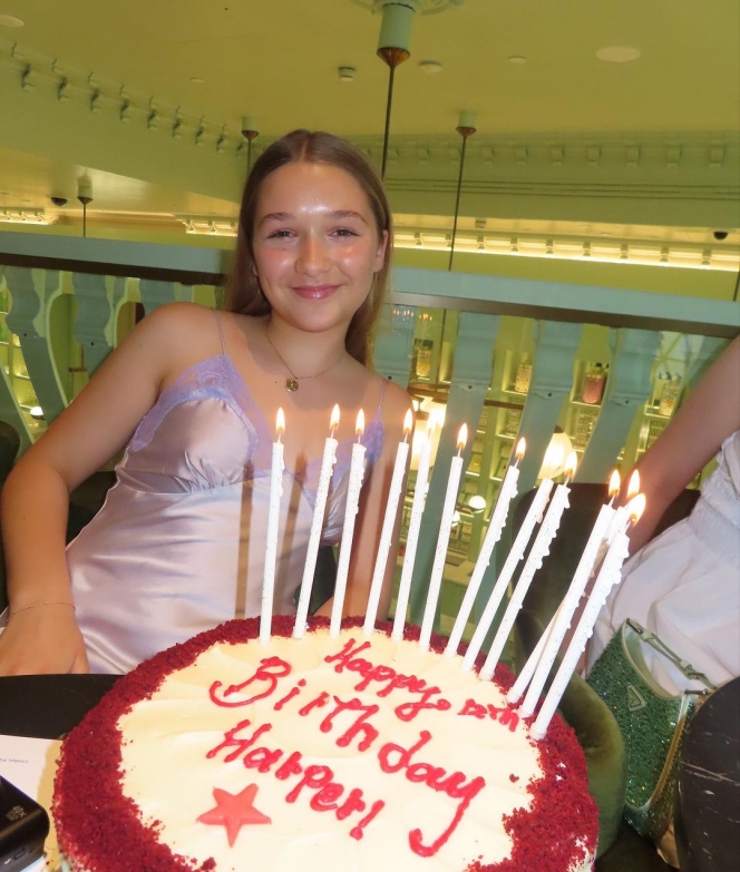 10 Potret Terbaru Harper Seven Putri Bungsu David Beckham yang Kini Berusia 12 Tahun, Paras Cantiknya Curi Perhatian
