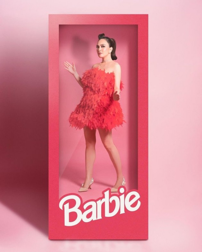 Potret Terbaru Shandy Aulia Usai Resmi Menyandang Status Janda, Asyik Liburan Hingga Photoshoot Cosplay Barbie!