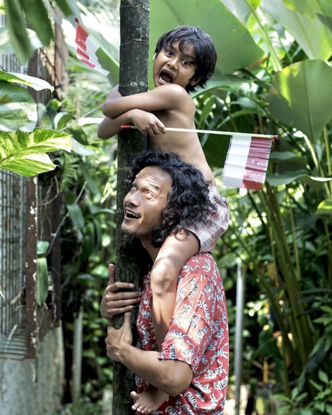 Potret Dwi Sasono Bareng Ketiga Anaknya, Menyenangkan Buah Hati di Tengah Kesibukan
