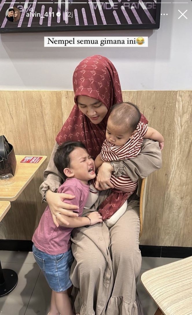 Potret Gemas Baby Mikail, Anak Alvin Faiz dan Henny Rahman yang Dulu Sempat Diprivasi dari Publik
