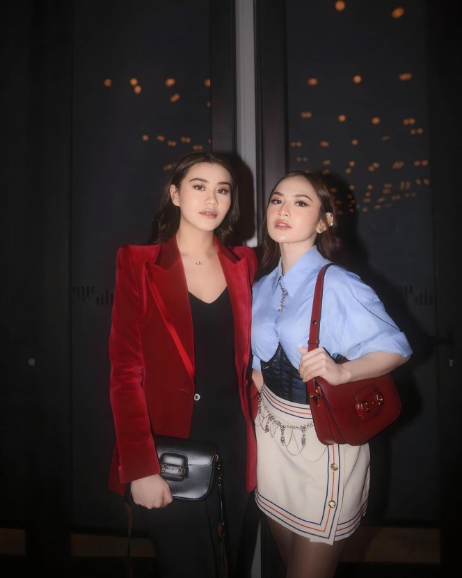 Aaliyah Massaid Tampil Elegan saat Hadiri Event Gucci Ancora, Foto Bareng Mahalini Dibilang kayak Anak Kembar