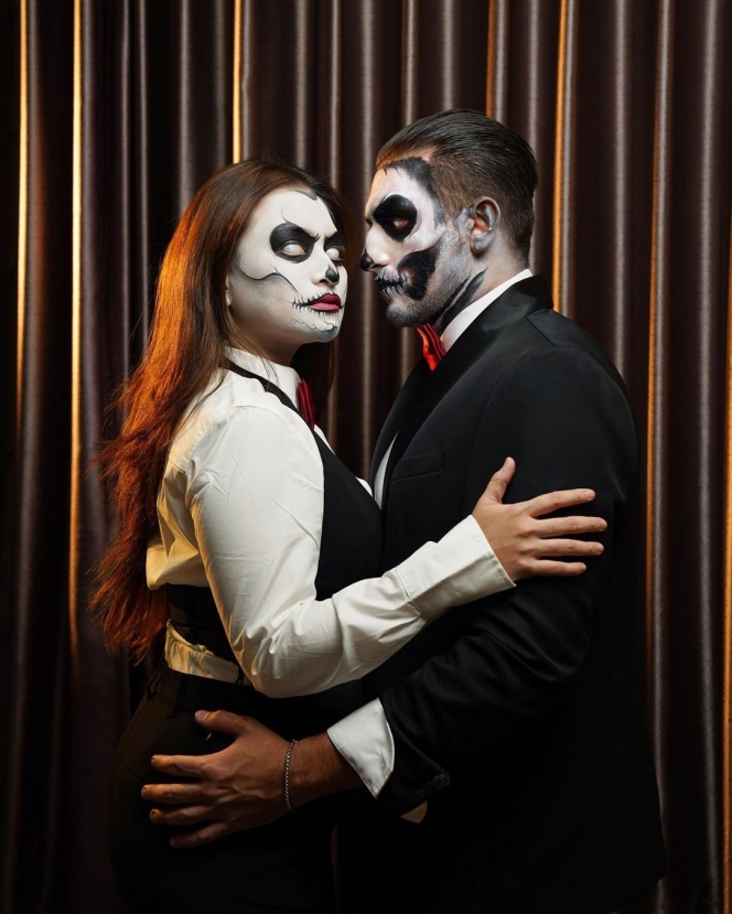 10 Potret Nathalie Holscher dan Ladislao Camara Rayakan Halloween, Serem Banget!