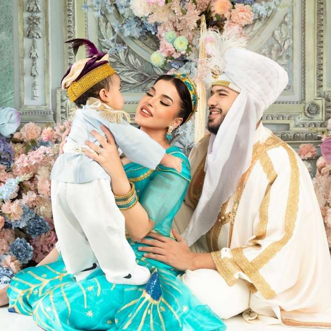 Potret Ulang Tahun ke-1 Baby Isa Anak Kedua Tasya Farasya, Wajah Gemoy Ayang Curi Perhatian!