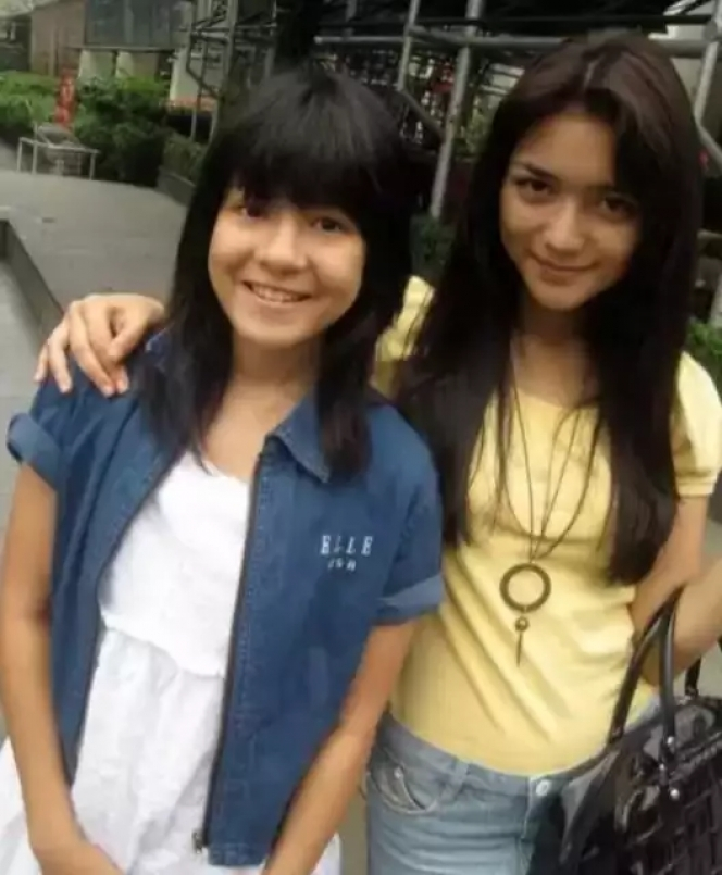 Akrab Sejak SMA, Ini 10 Potret Persahabatan Natasha Rizky dan Citra Kirana dari Dulu hingga Kini