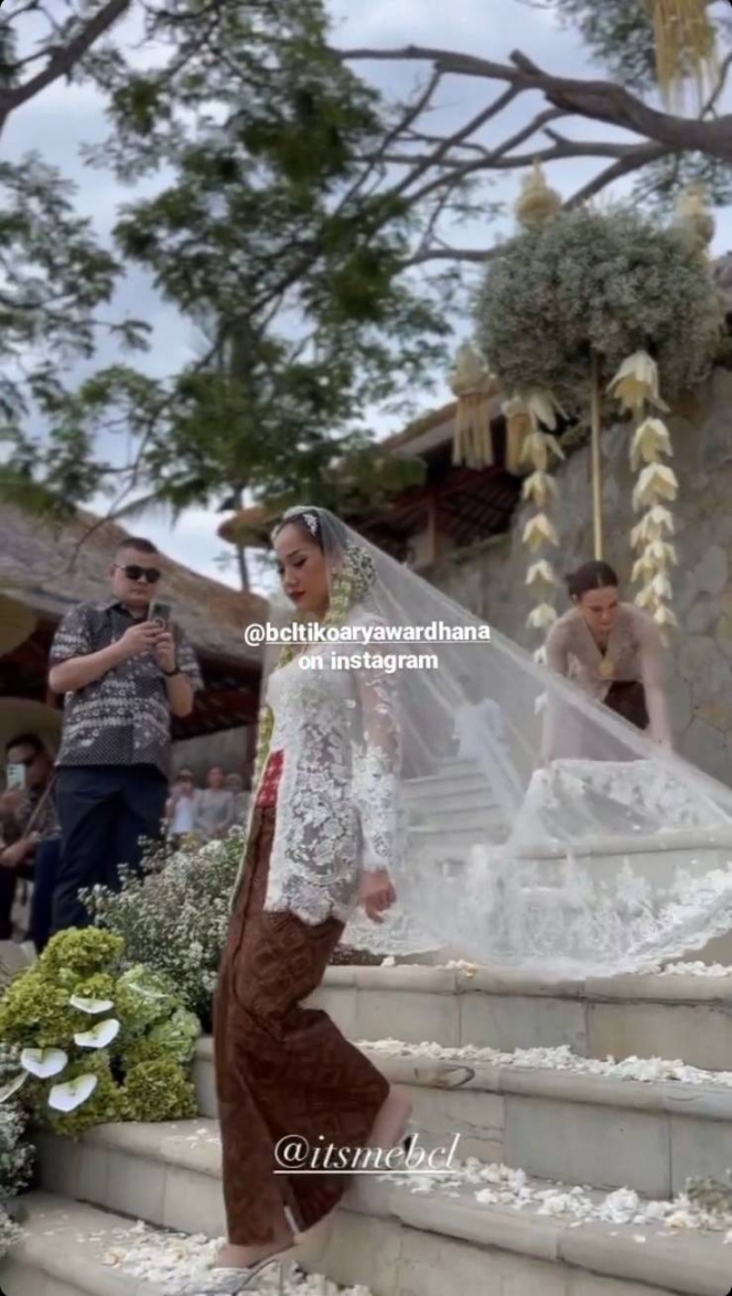 Sah! ini 9 Potret Akad Nikah Bunga Citra Lestari dan Tiko Aryawardhana di Bali